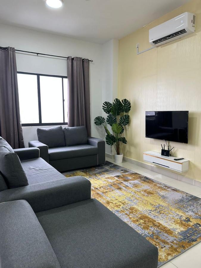 Inadh Suites @ Icon Residence With Pool Kuala Terengganu Esterno foto
